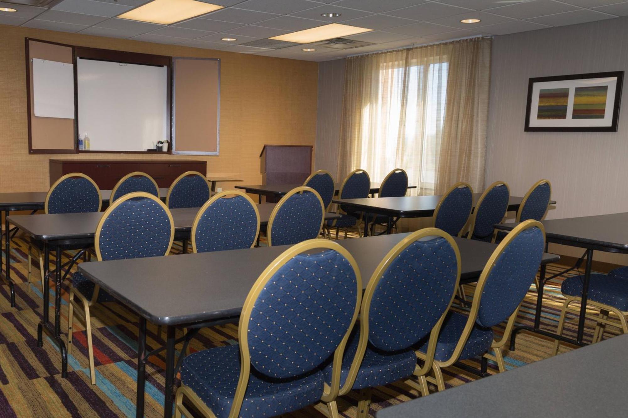 Fairfield Inn By Marriott Моргантаун Екстериор снимка